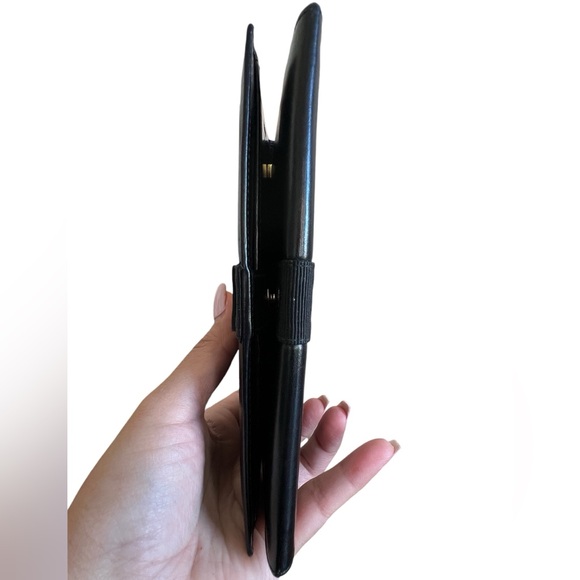 Salvatore Ferragamo Black Bi-Fold Wallet - Picture 10 of 13